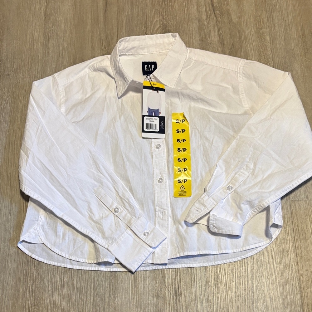 GAP Women's White Button Down Shirt
